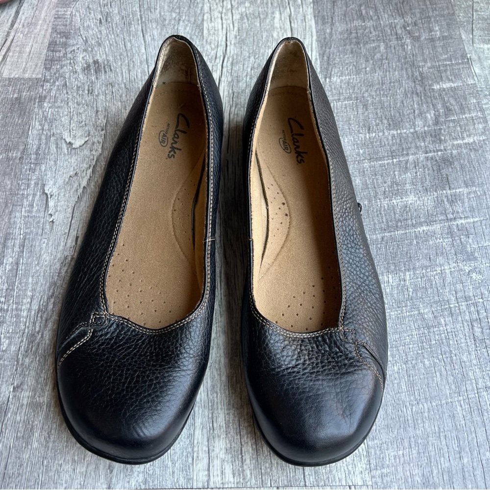Clarks Women’s Shoes Active Air Flats Size 11 Black Leather